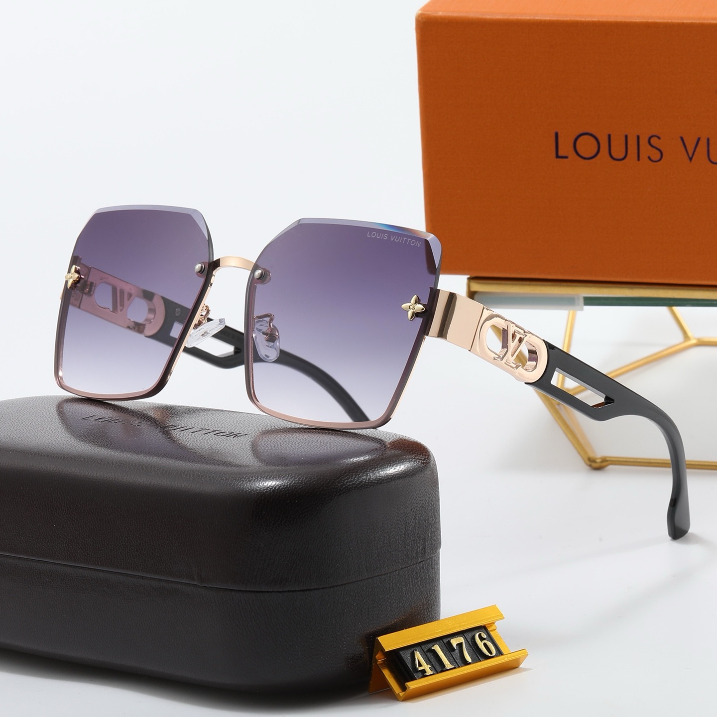 Louis Vuitton sunglasses-LV115625D